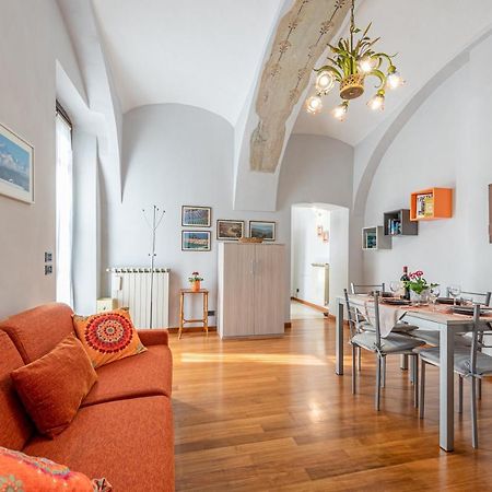 L'Antico Cedro Apartment Alba  Exterior foto