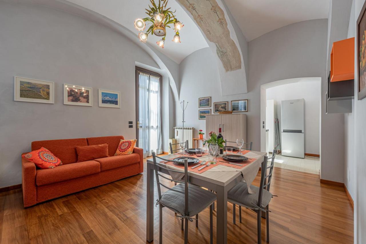 L'Antico Cedro Apartment Alba  Exterior foto